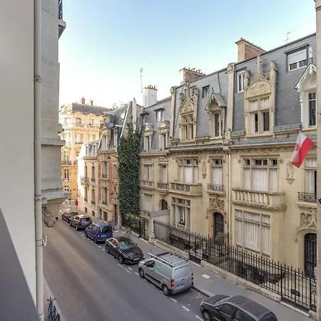 Cozy Studio Near Eiffel Tower By Guestready Apartment Paris