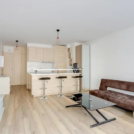 Cozy Studio Near Eiffel Tower By Guestready Apartment